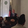 Mayor Rahm Emanuel speaks to Muslims and Arabs at an Iftar dinner held Tuesday June 28, 2016 at the Chicago Cultural Center